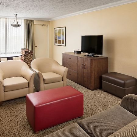 Crowne Plaza Louisville Airport Expo Ctr By Ihg Exteriér fotografie